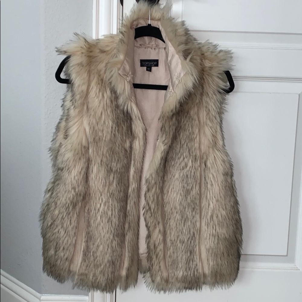 Top shop faux fur vest